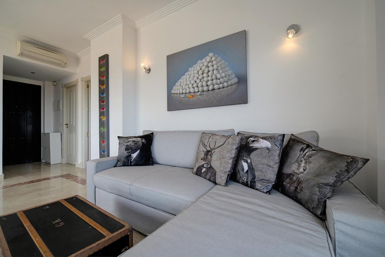 Ferienwohnung Jardines De Nueva Galera Cozy Penthouse Estepona Exterior foto